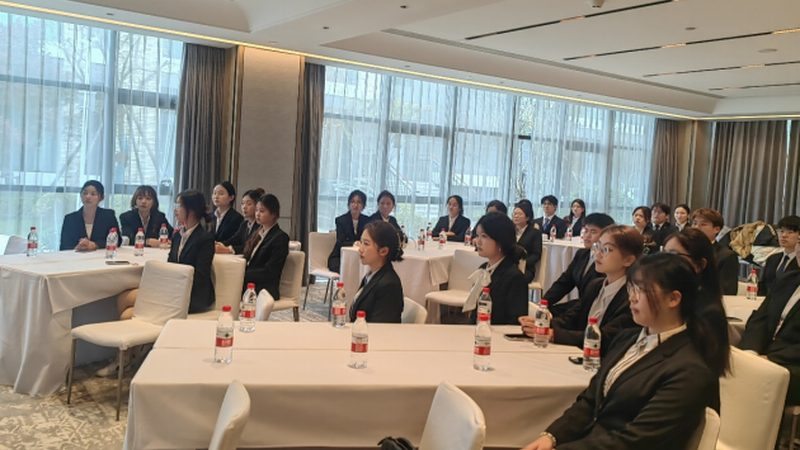 广州私人定制游：价格构成与价值考量**